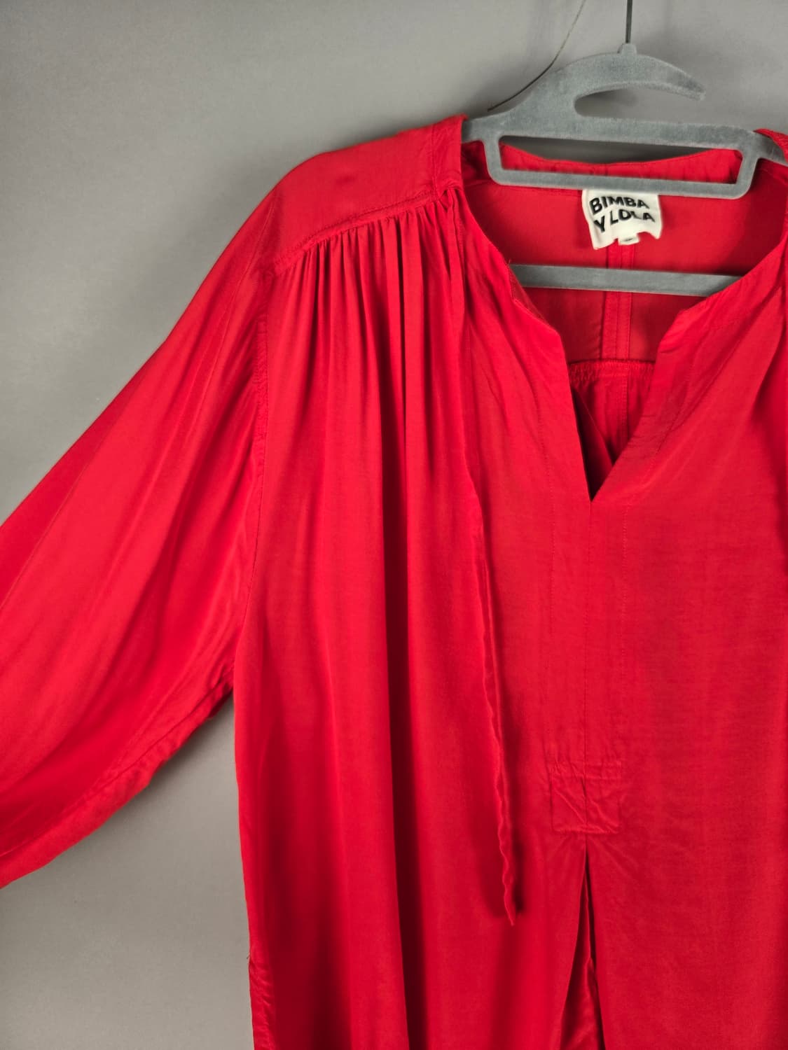 [무료배송]빔바이롤라 XS 여성 오버핏 레이온 긴팔 블라우스 상품이미지3