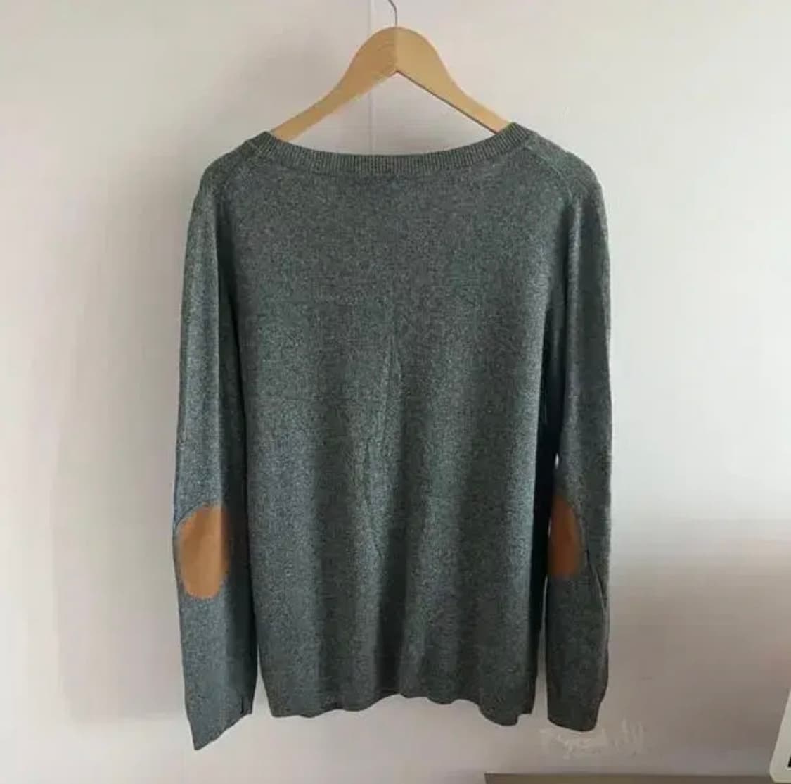 에스까다 정품 앙고라 울니트 빅사이즈 120 그레이 XL 상품이미지2