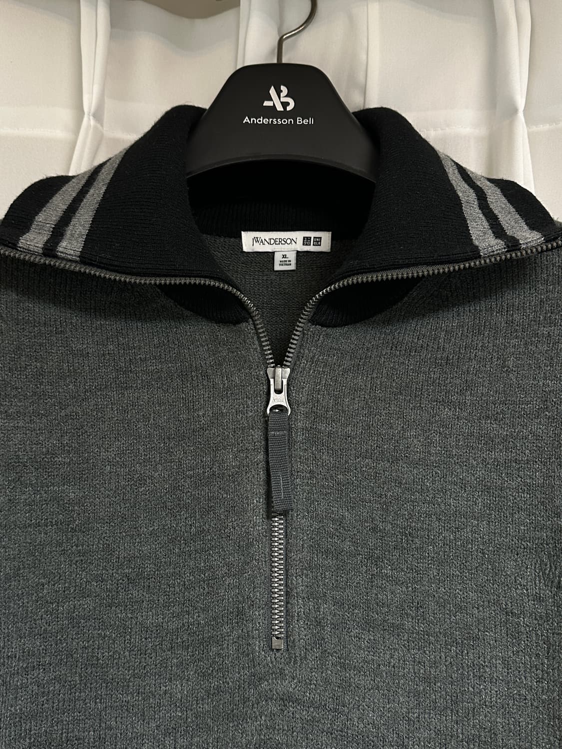 유니클로 jw앤더슨 니트 집업 그레이 XL 상품이미지2
