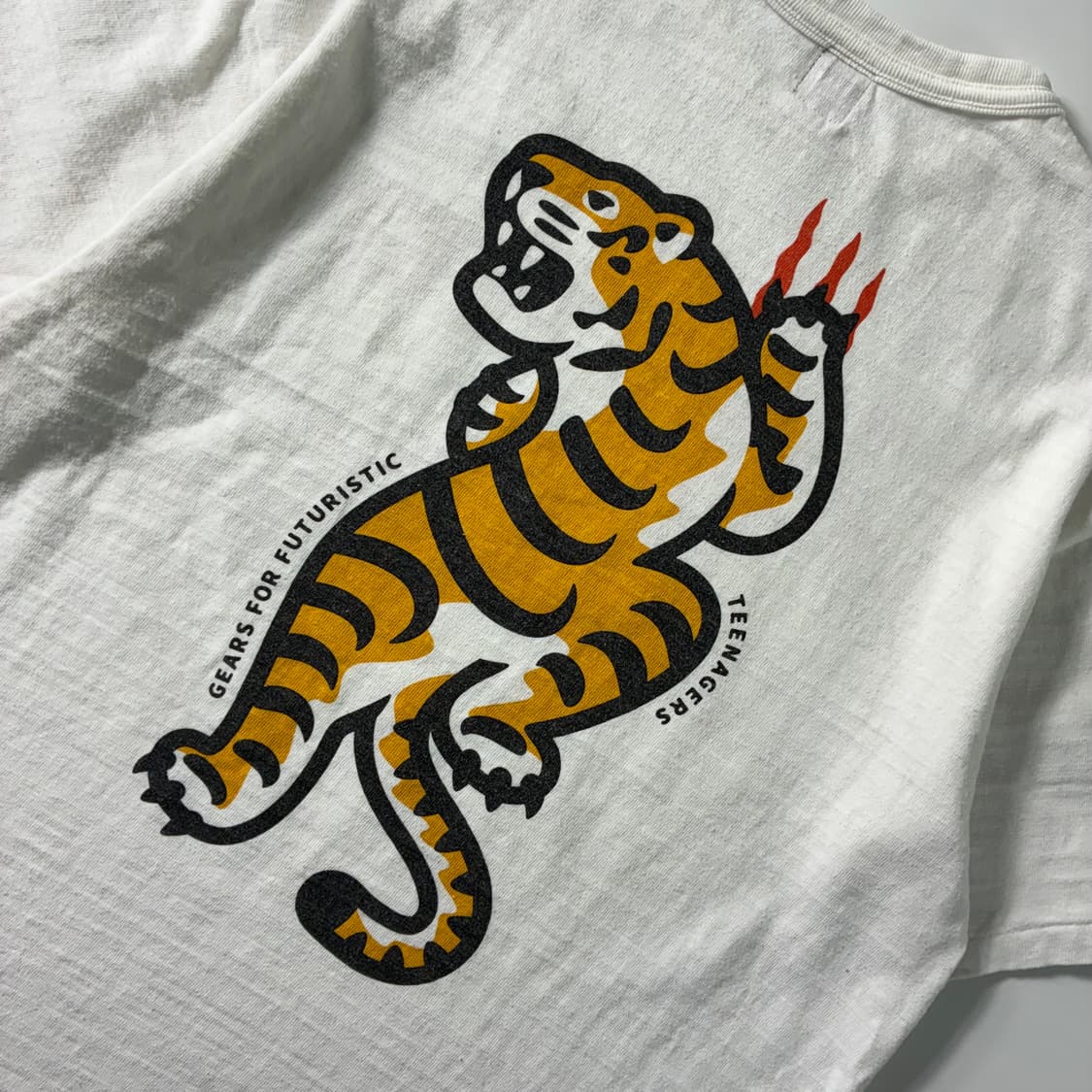 Humanmade  휴먼메이드 타이거 그래픽 반팔 티셔츠  상품이미지5