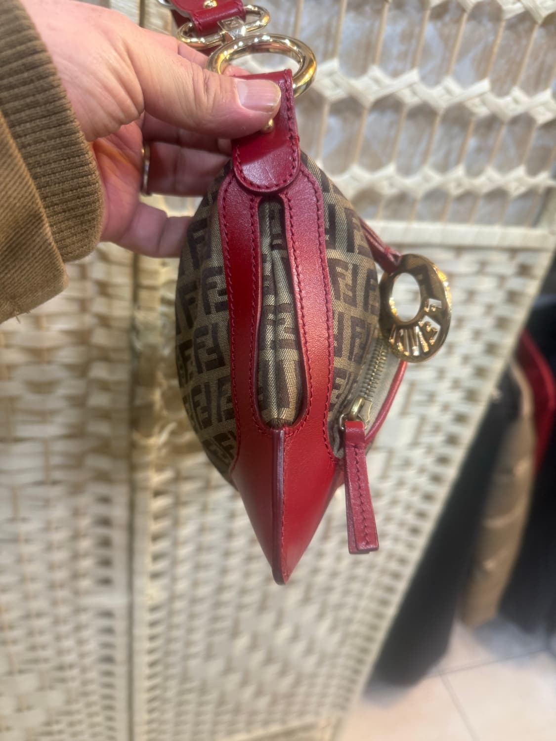 정품 페니 미니 세프 포켓 숄더백 팝니다 상품이미지5