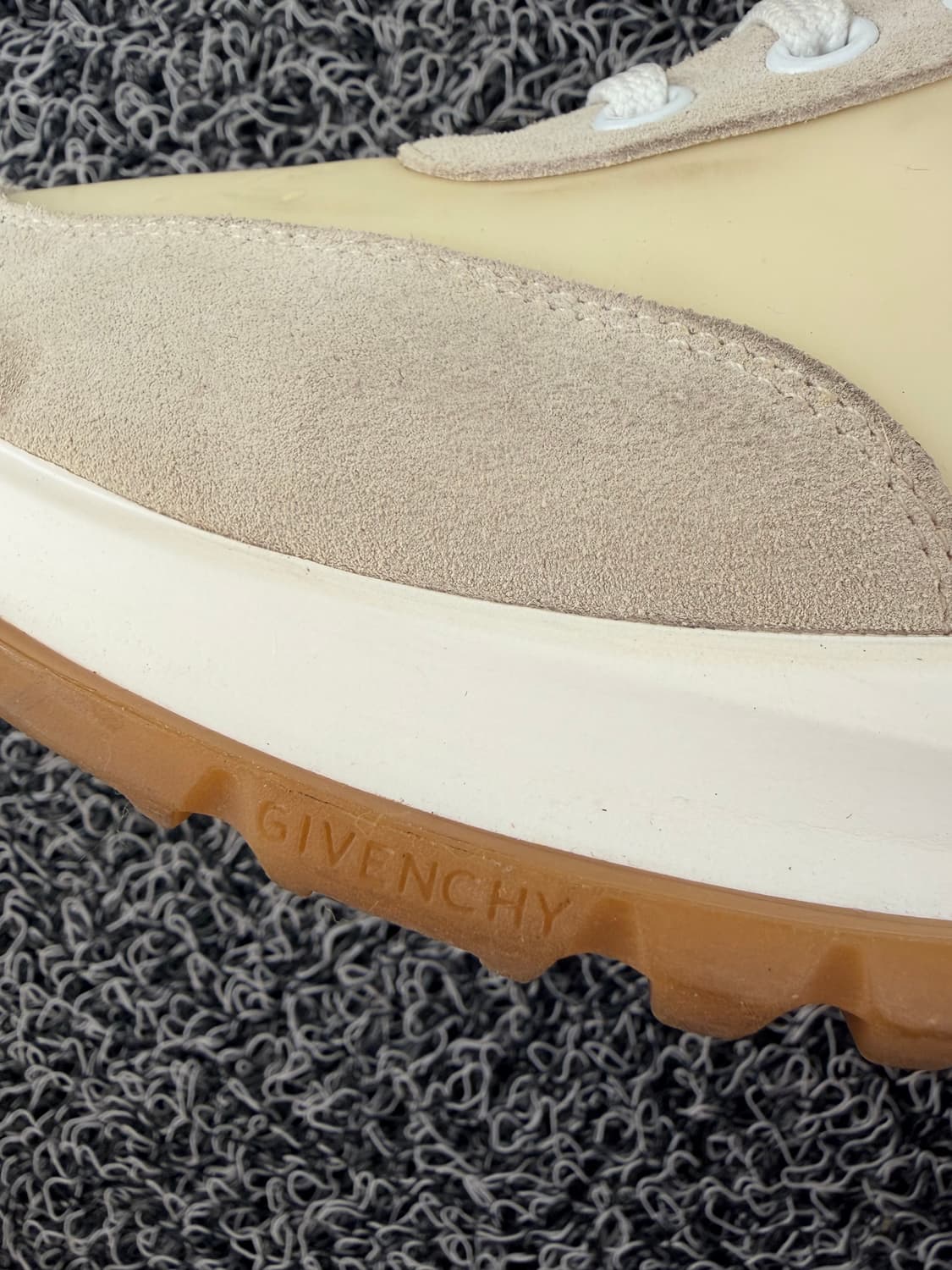 지방시(Givenchy) GIV 1 스니커즈 - 라이트 베이지 & 스웨이 상품이미지6
