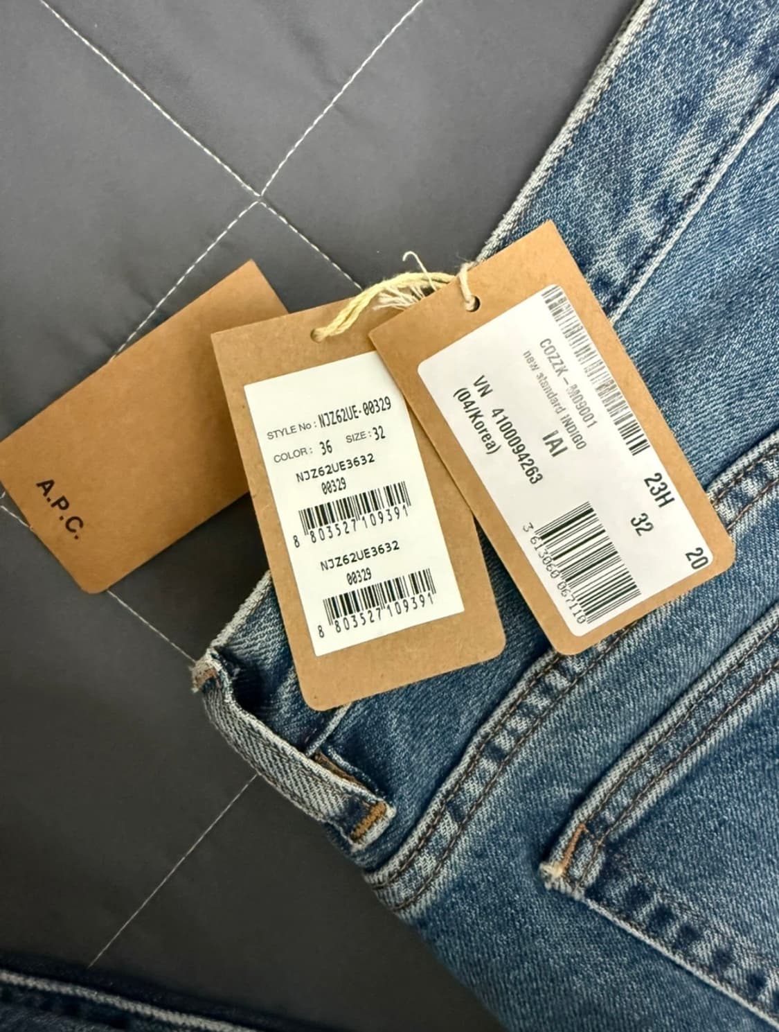 (새상품) A.P.C 뉴 스탠다드 중청 32 판매합니다. 상품이미지2