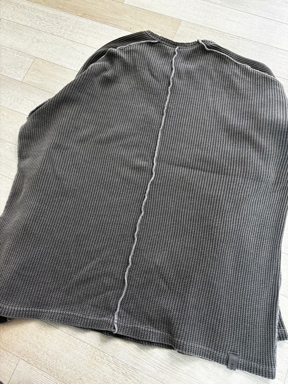 이그노타 CORE:10 WASHED LS T (CHARCOAL) 상품이미지2