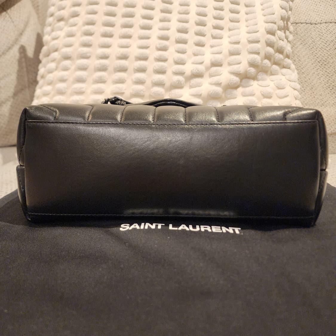 초민트급 생로랑 루루 스몰 숄더백 올블랙 상품이미지5