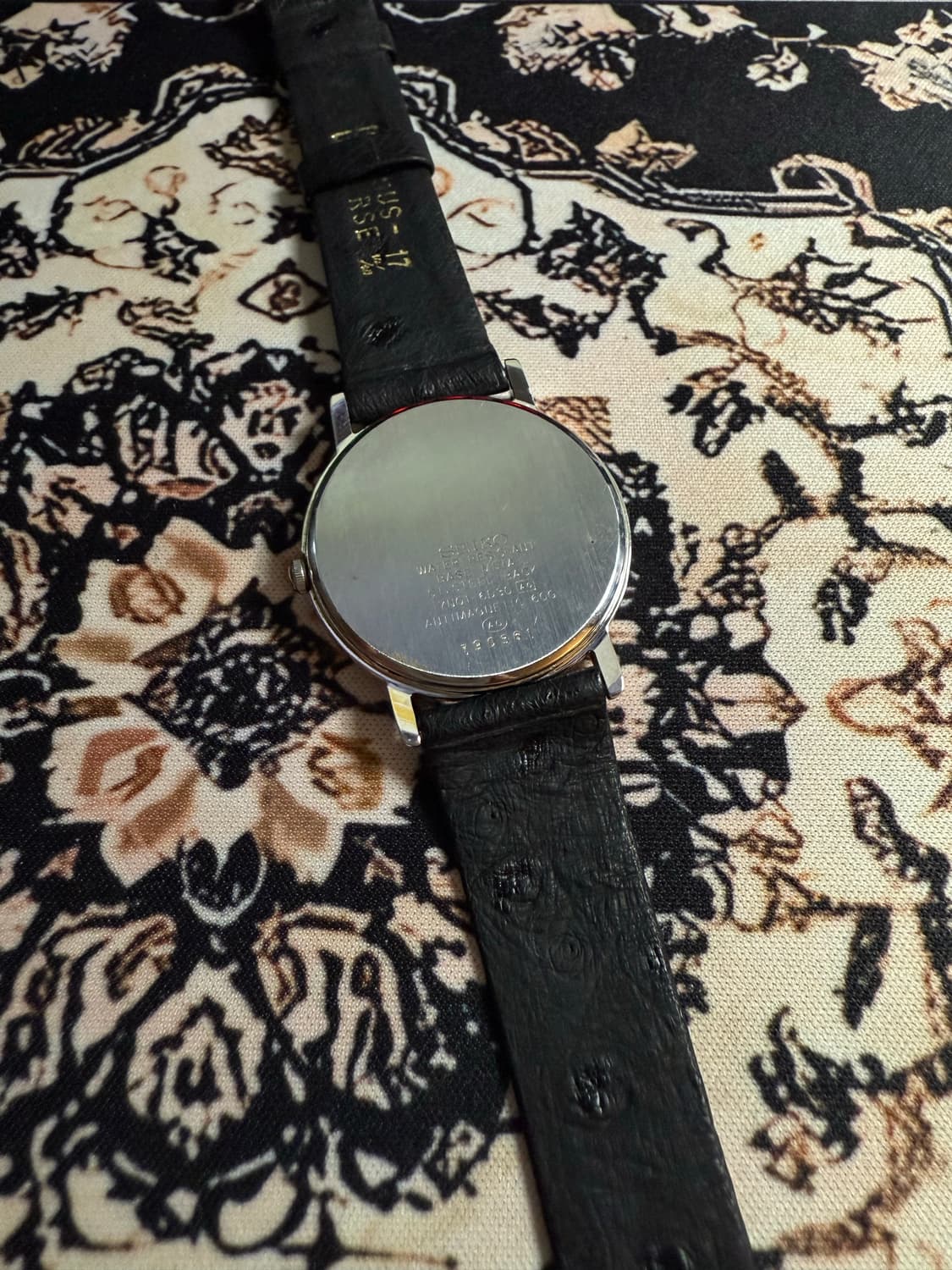 Seiko 빈티지 쿼츠 시계 상품이미지3