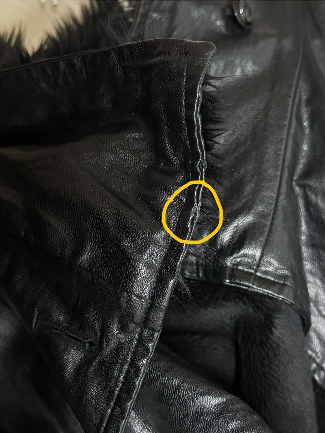 미스치프 레더 퍼 코트 상품이미지6