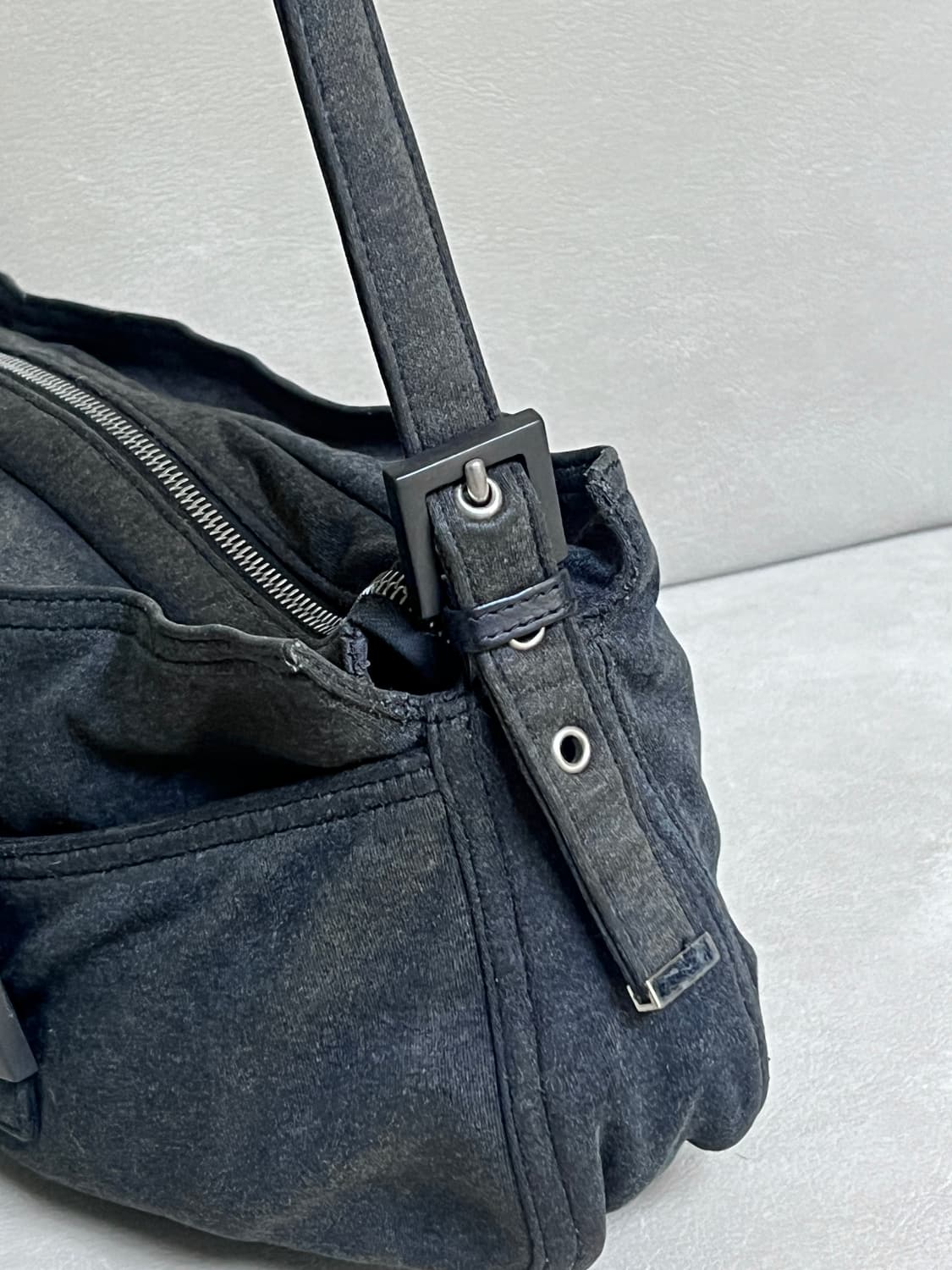 Fendi Gray Wool Mamma Baguette Shoulder 상품이미지3