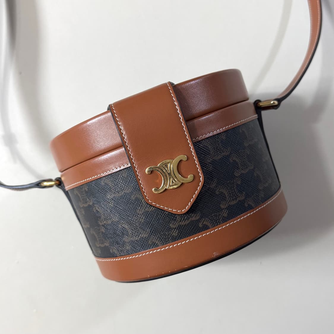 [정품/당일출고]셀린느 트리옹프 탐부르백 / 숄더백 상품이미지7