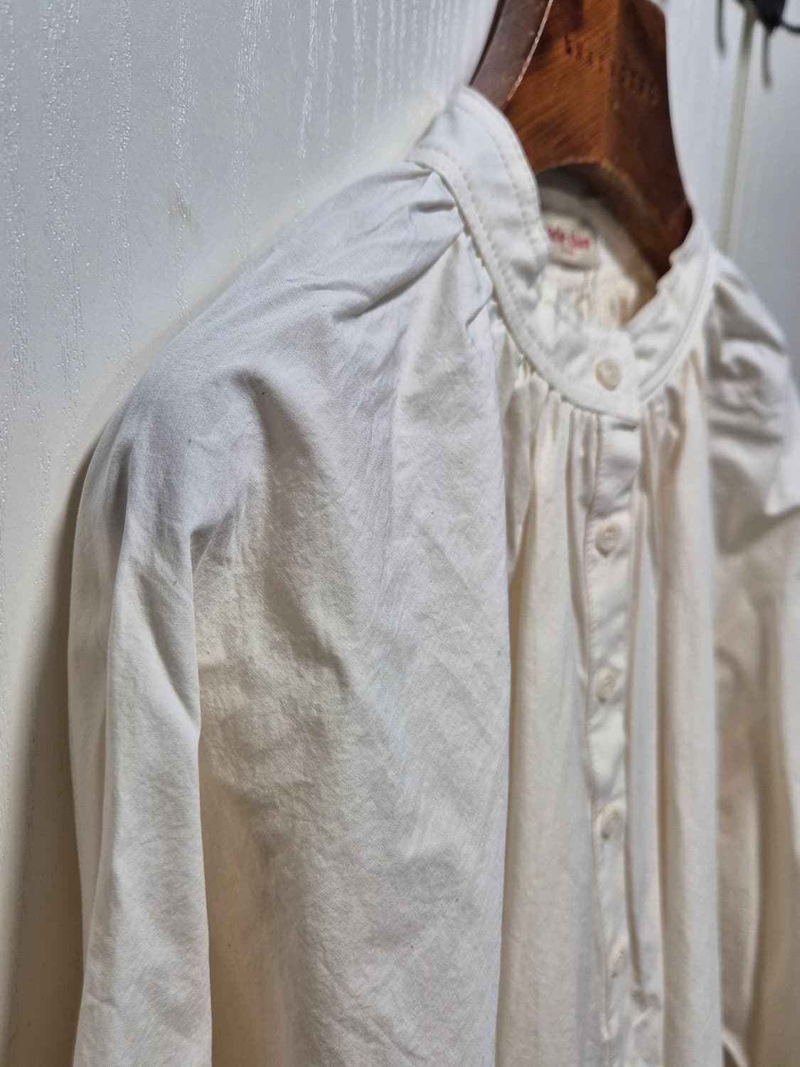 (타임세일)(새상품)마리끌레르 버터색 셔츠 블라우스 상품이미지6