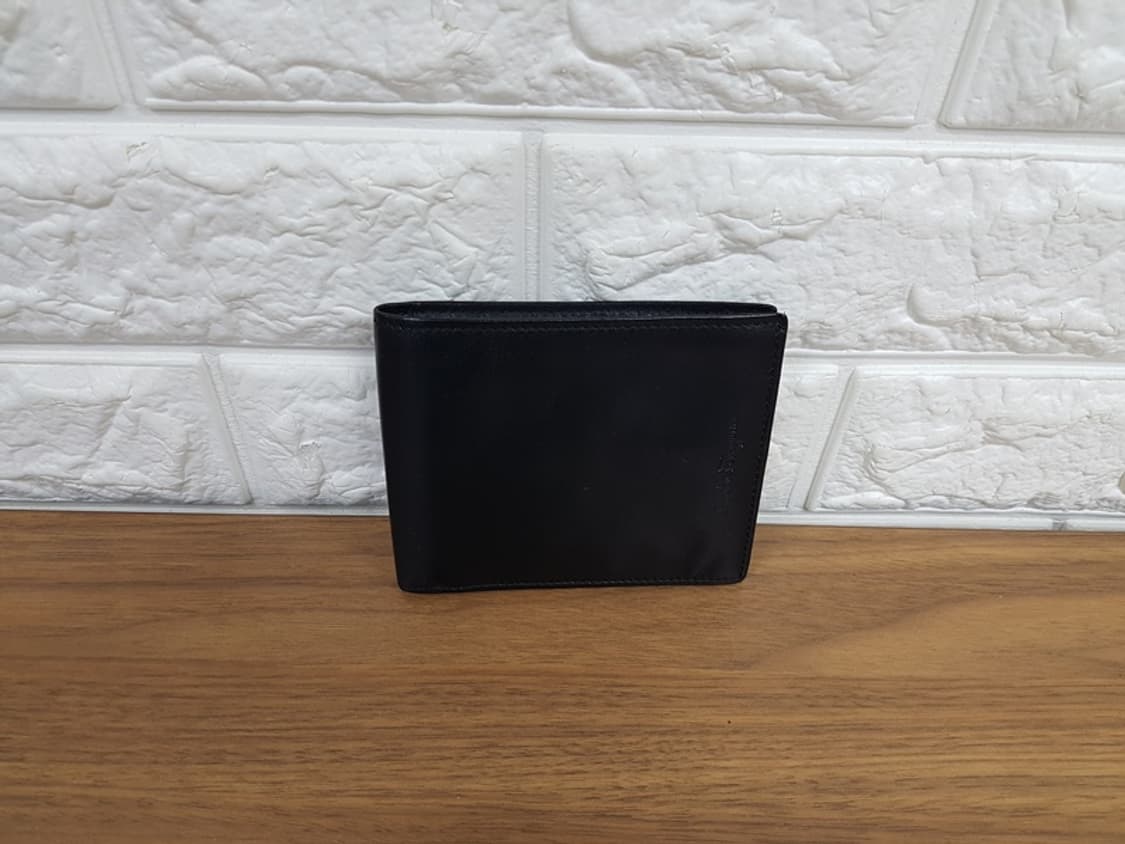 페라가모 남성 지갑 (정품) 상품이미지1