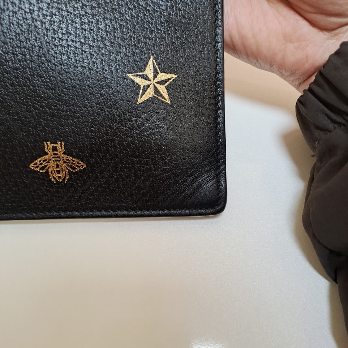 [100%/정품] 구찌 비 스타 레더 클러치 블랙, 구찌클러치,구찌파우치 상품이미지5