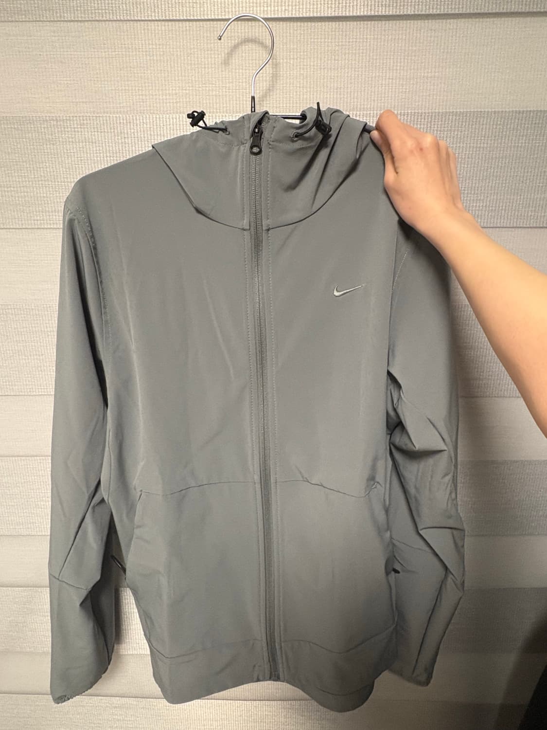 나이키 바람막이 상품이미지3