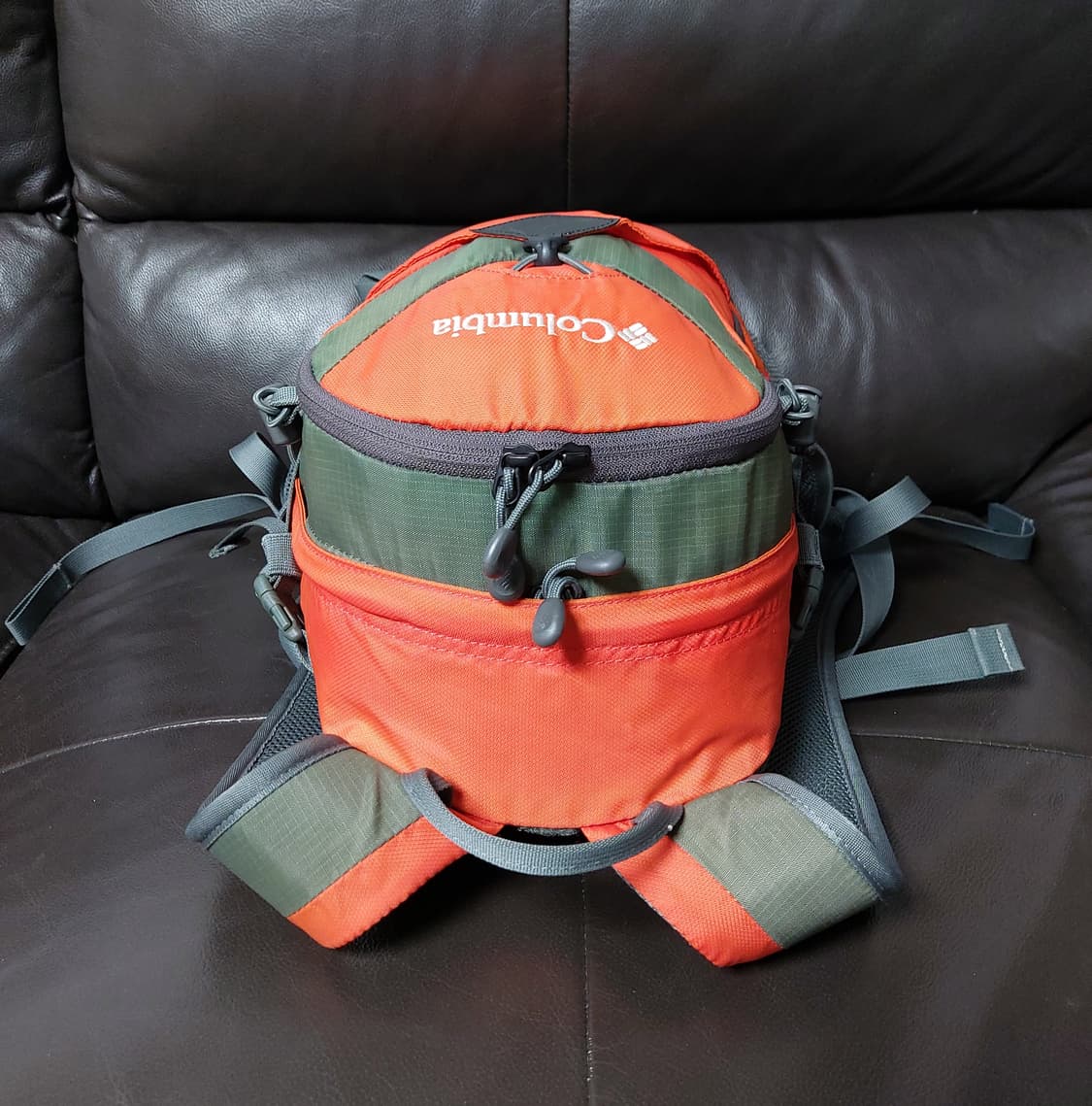 컬럼비아 등산 가방 오렌지/그린(15L) 상품이미지4
