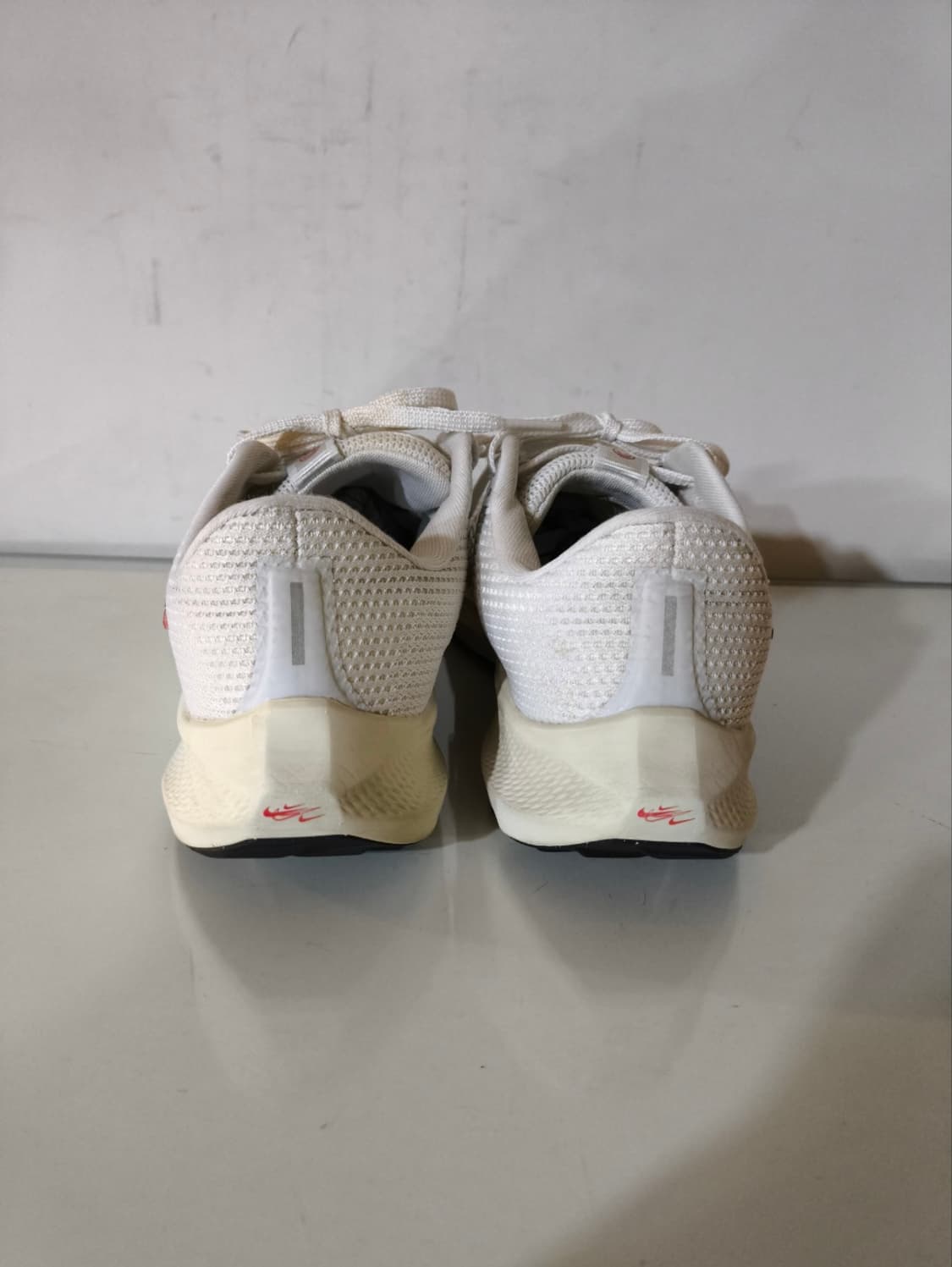 255mm 나이키 페가수스 40 프리미엄 로드 런닝화 상품이미지8