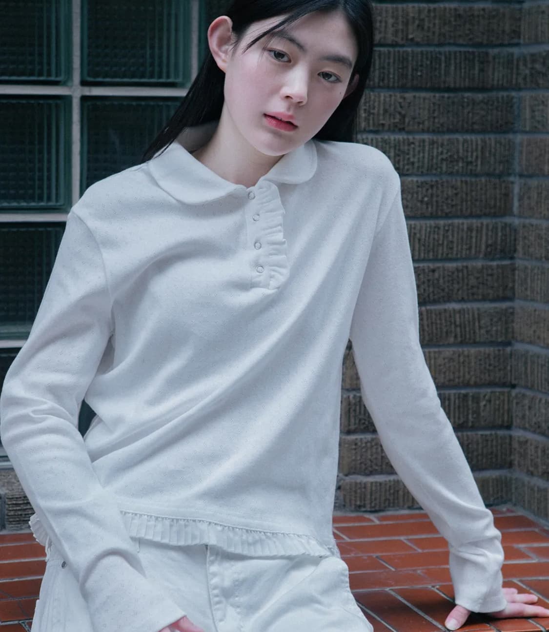오헤시오 round collar frill long t-shirt 상품이미지1