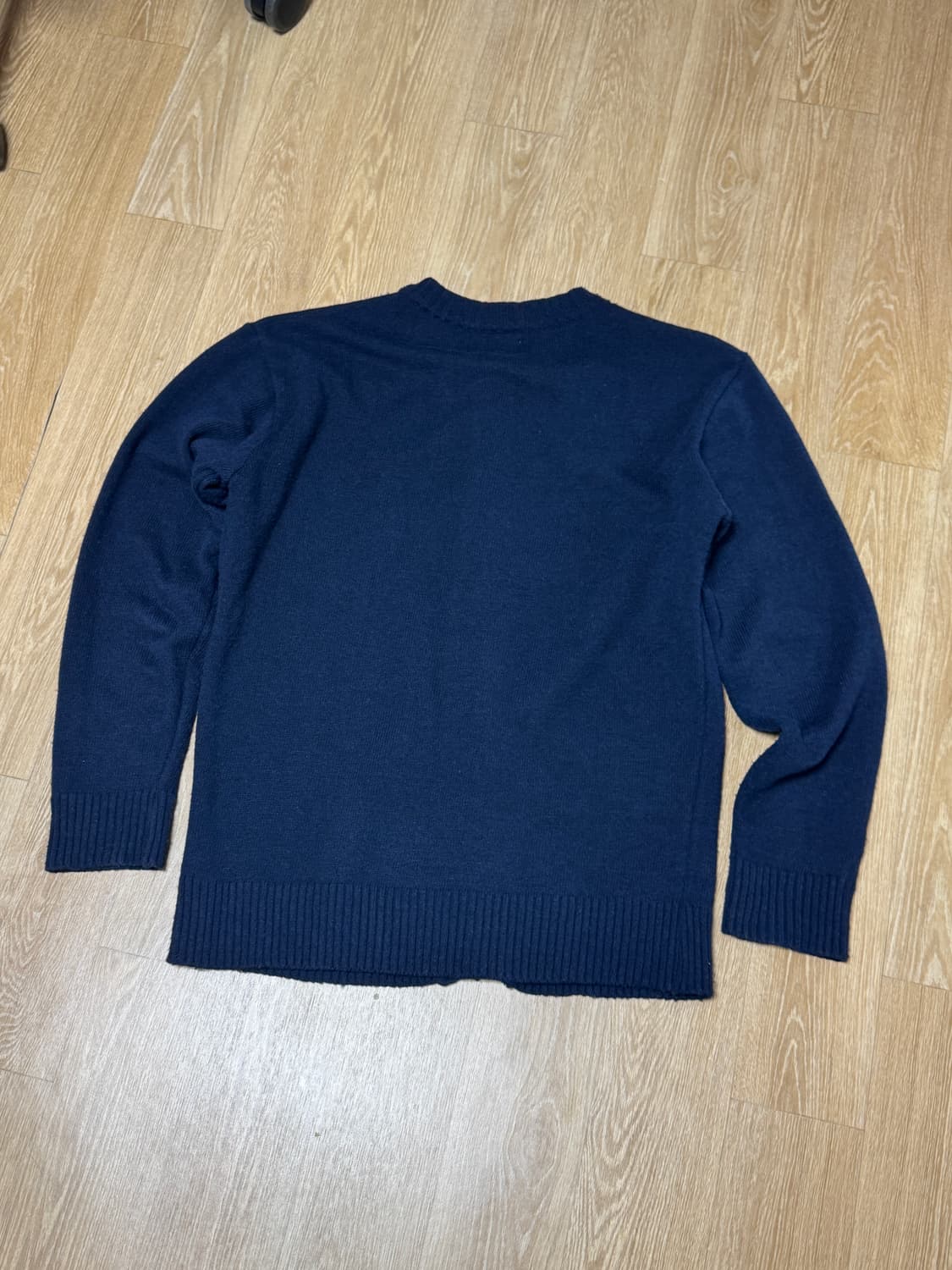 비욘드클로젯 ILP 시그니처 와펜 소프트 터치 라운드 가디건 상품이미지3