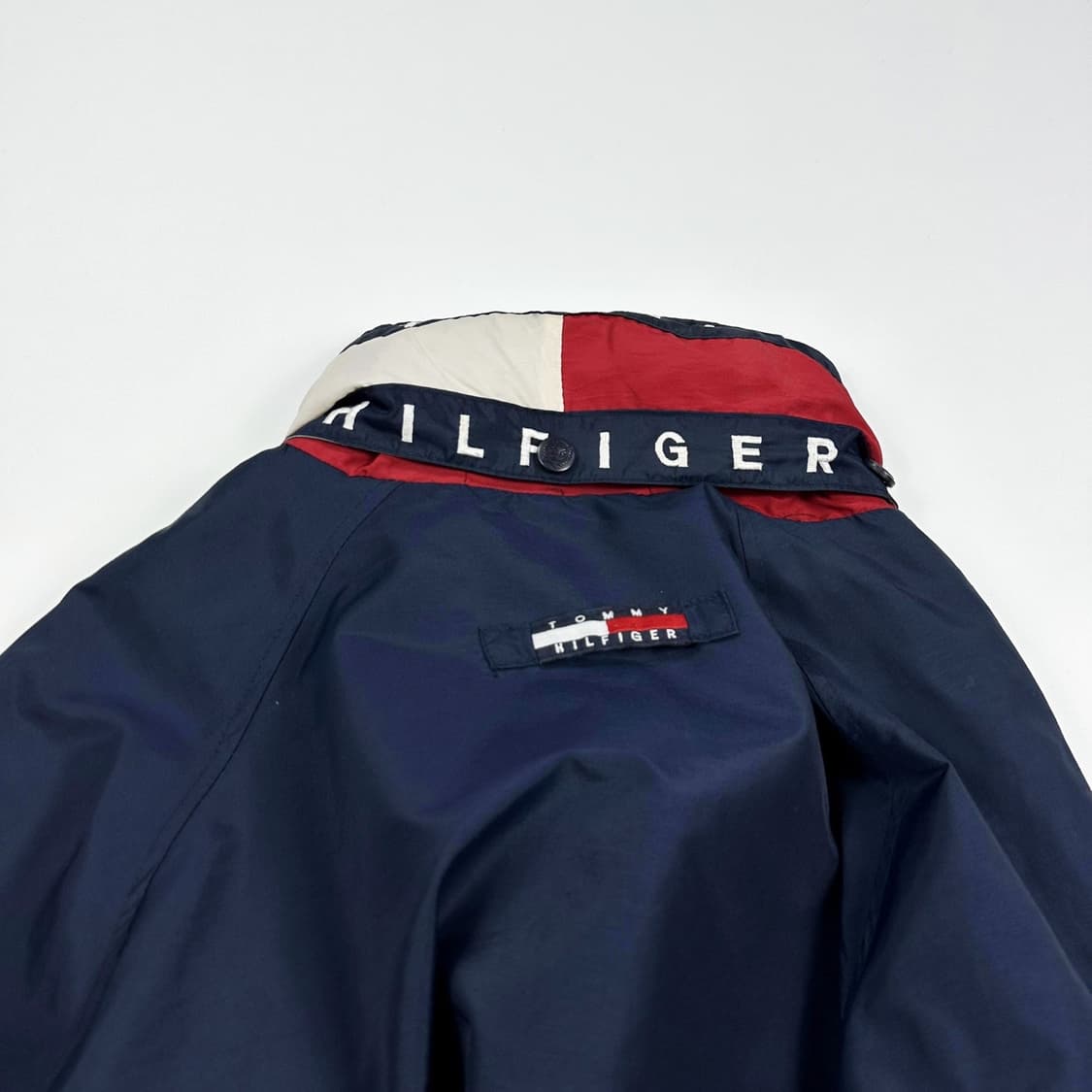 타미힐피거 크레스트 올드스쿨 네이비 풀오버 자켓 (L) 상품이미지5