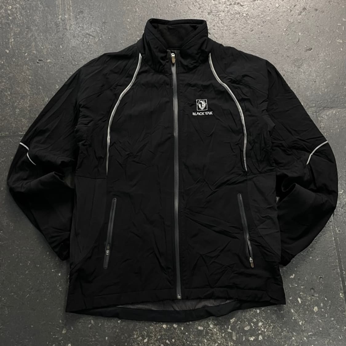 100 블랙야크 바람막이  상품이미지1