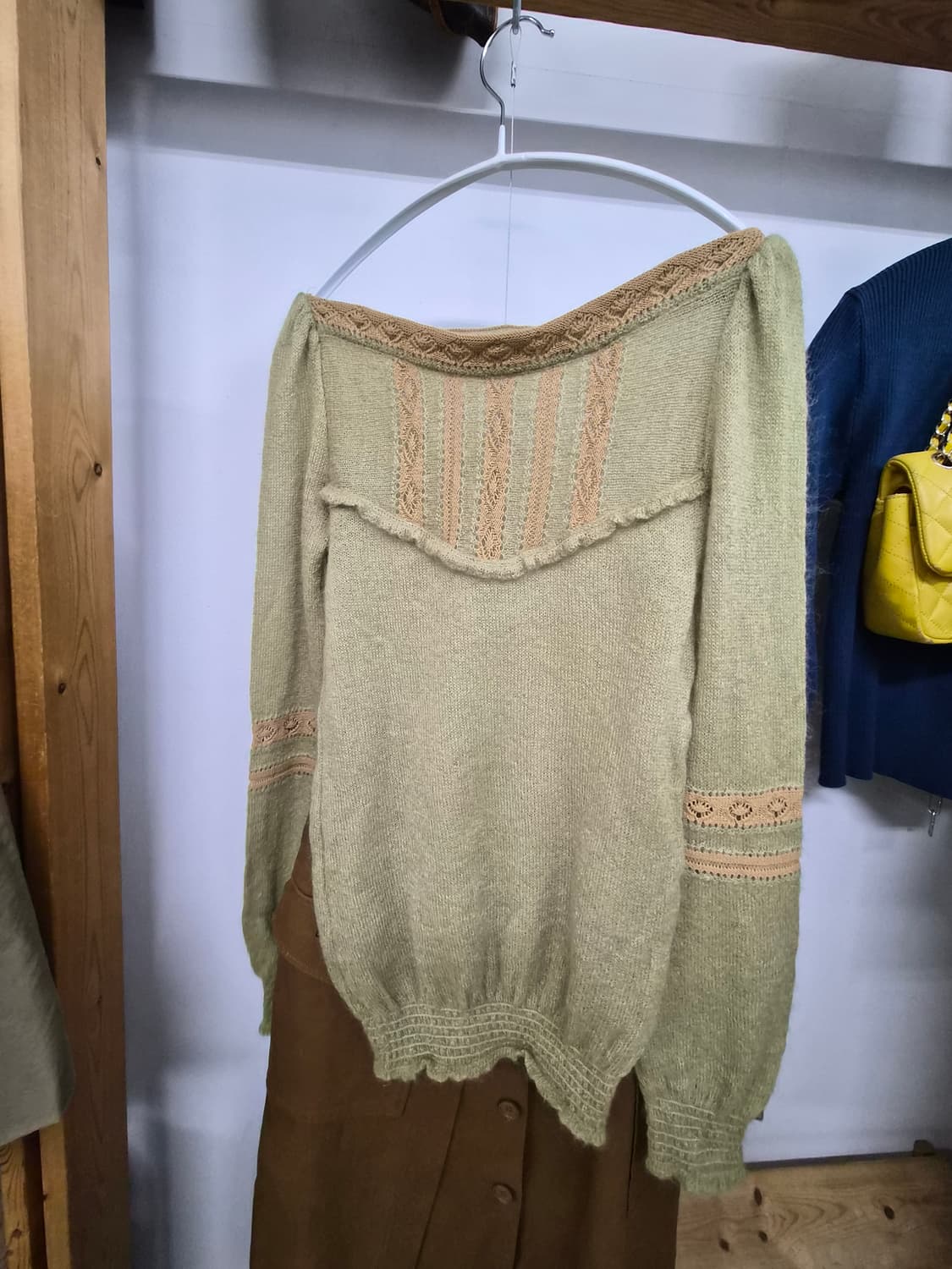 바네사브루노 모헤어 니트. 쥬시쥬디 언발스커트 상품이미지2