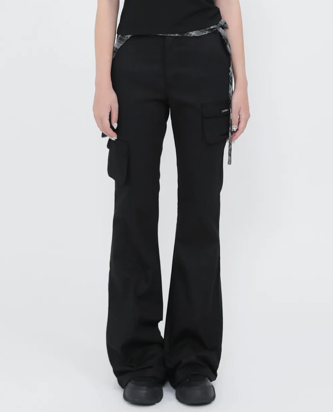 미세키서울 Line pocket cargo pants black 상품이미지1