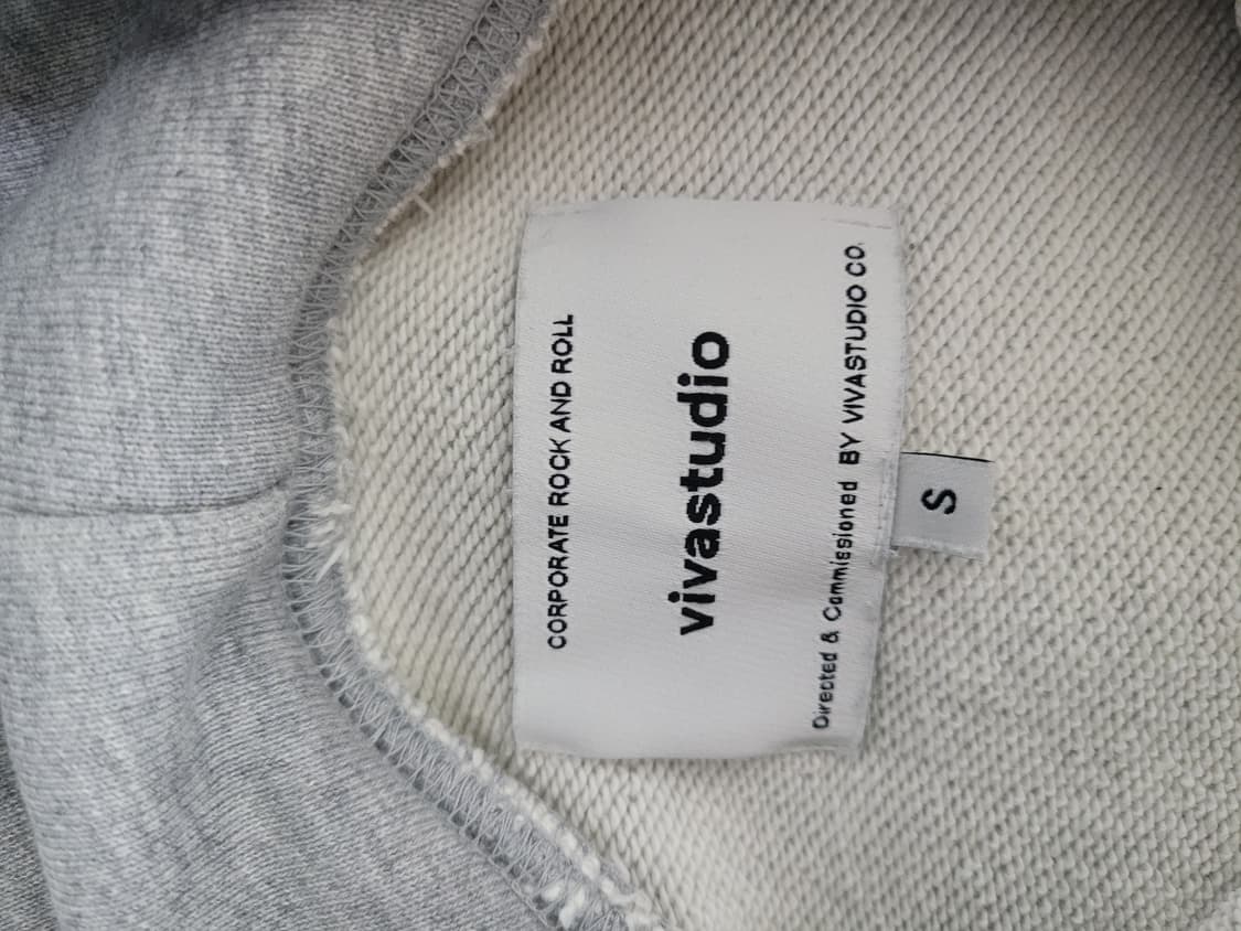 비바스튜디오 후드티 상품이미지3