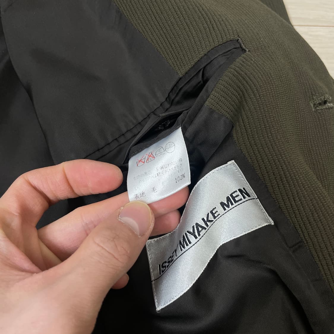 이세이미야케맨 카키 언밸런스 더블 블레이저 (희귀 매물) 상품이미지9