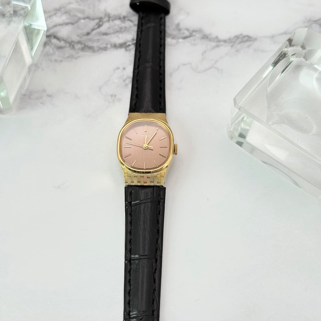 80s90s 빈티지 세이코 골드 텍스처 오벌 워치 상품이미지7