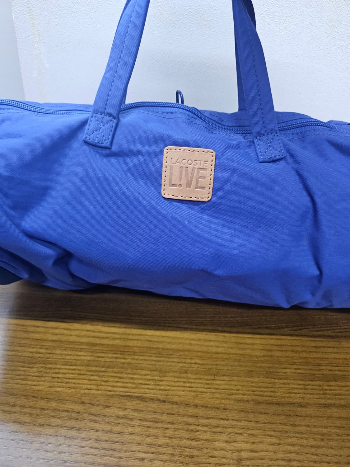 라코스테 라이브 블루 크로스백 상품이미지4