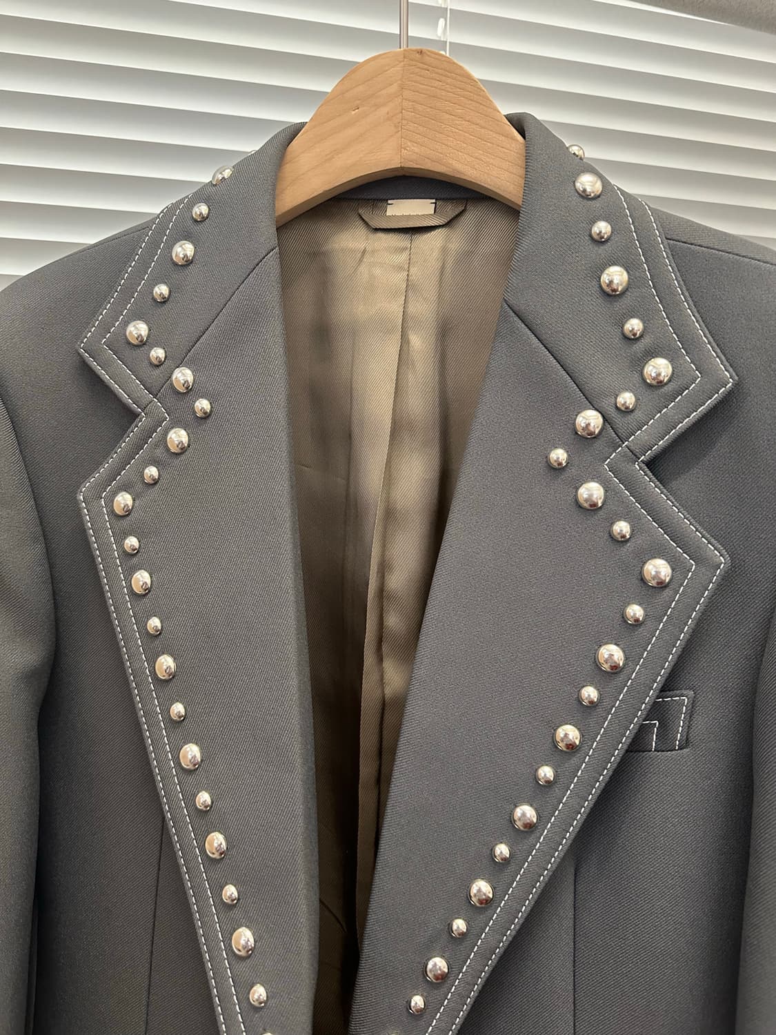 gucci 22fw stud blazer 50 상품이미지3