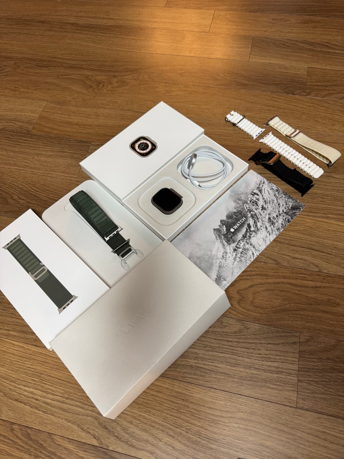 애플워치 울트라1 49mm 티타늄 셀룰러 풀박스 + 추가 스트랩 다수 상품이미지2