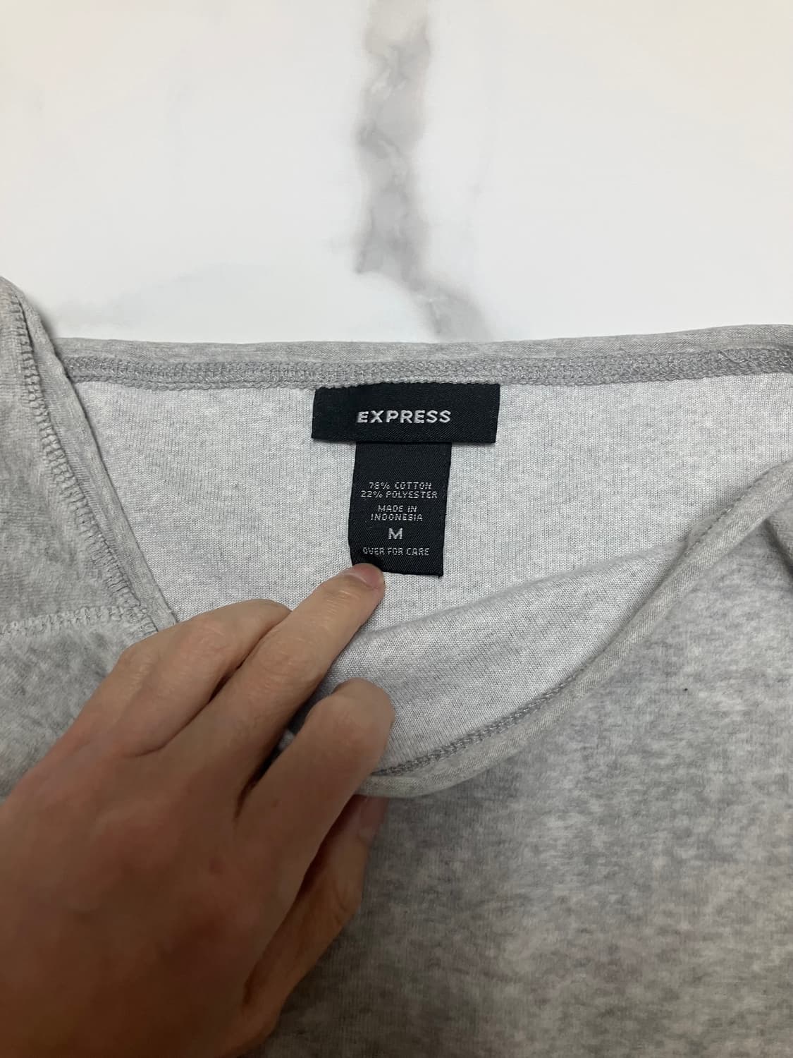 Y2K 대대장 Express 그레이 벨루어 오프숄더 맨투맨  상품이미지2