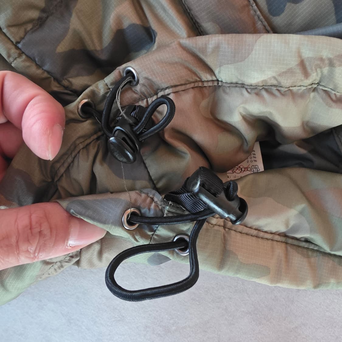 민트급 일본판 노스페이스 700 눕시 패딩조끼 카모 XL(105~110) 상품이미지7