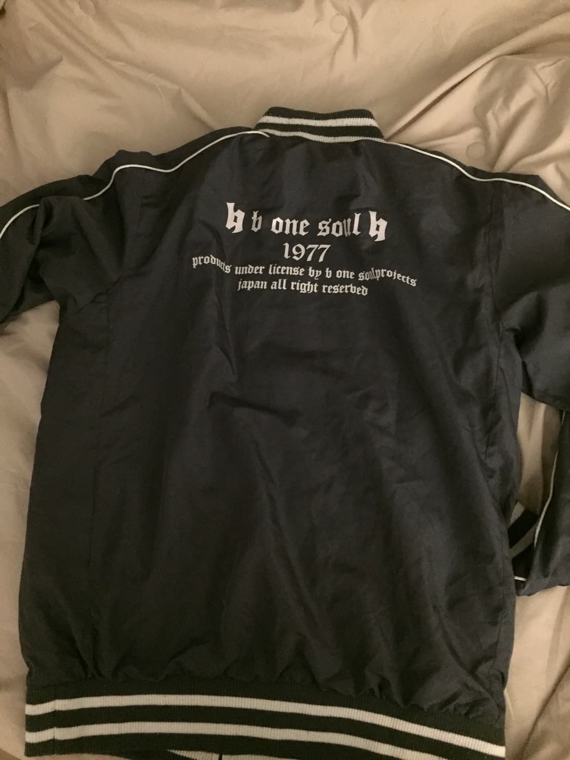 유일매물 일본 펑크코어 리버시블 집업 상품이미지2