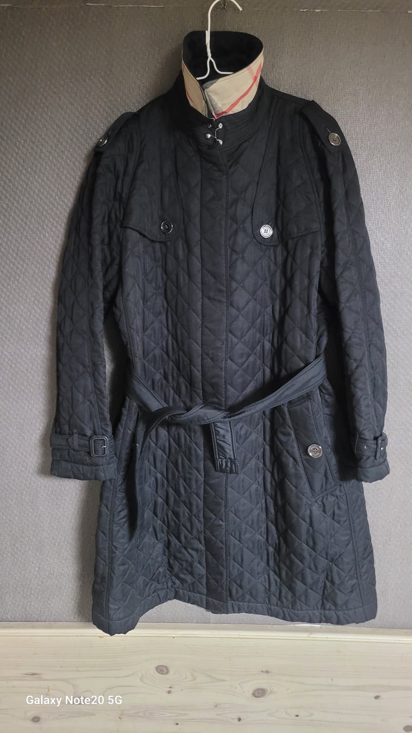 버버리 퀼팅 코트 상품이미지1