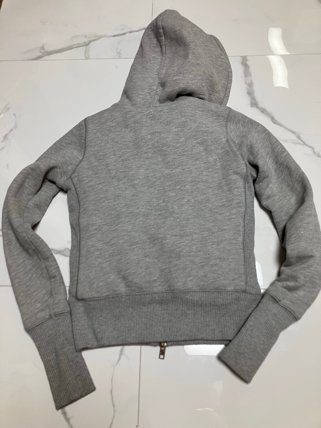 아베크롬비 Y2K 울프죠 딱붙핏 오리지널 빈티지 그레이 퍼 후디 상품이미지2