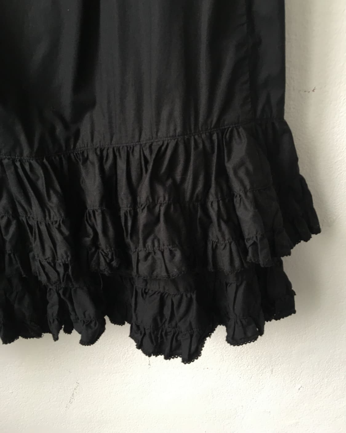 Frill point long skirt 상품이미지2