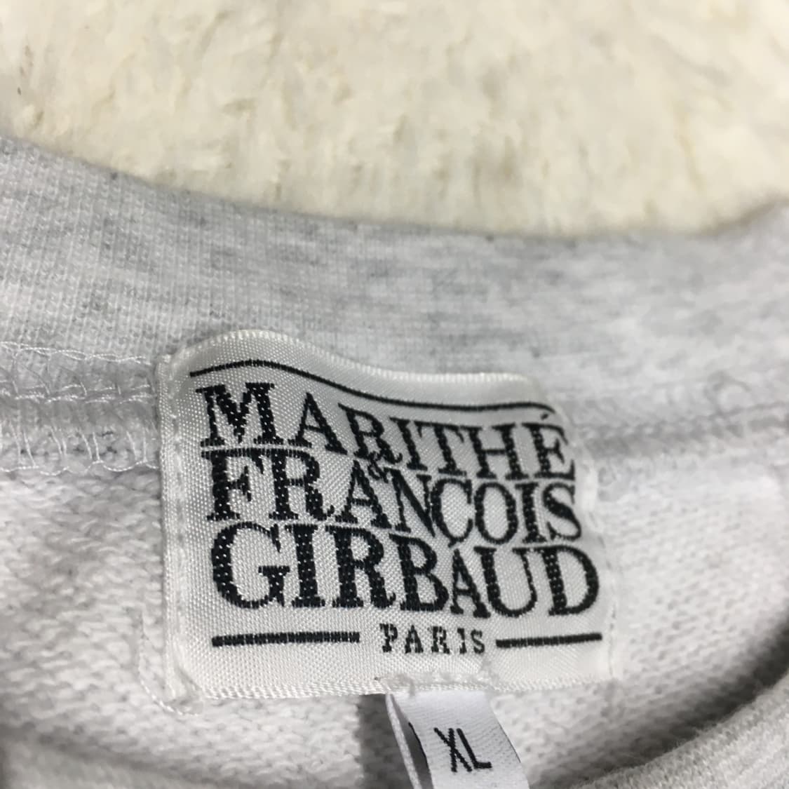 마리떼 여성 맨투맨 CC29 상품이미지2