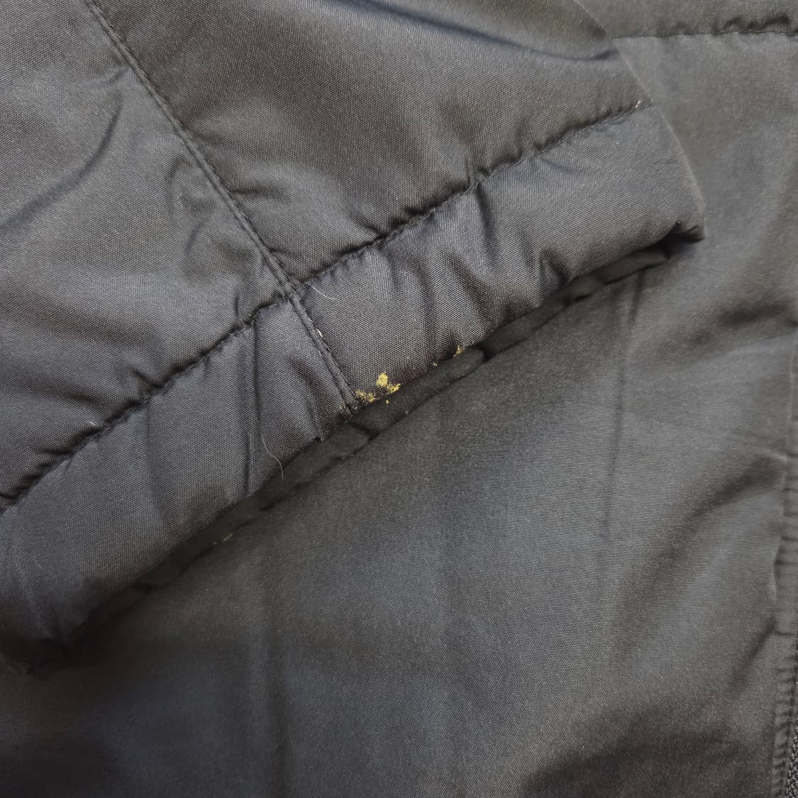 MCM Legere 엠씨엠 레제르 빈티지 경량 패딩 상품이미지3