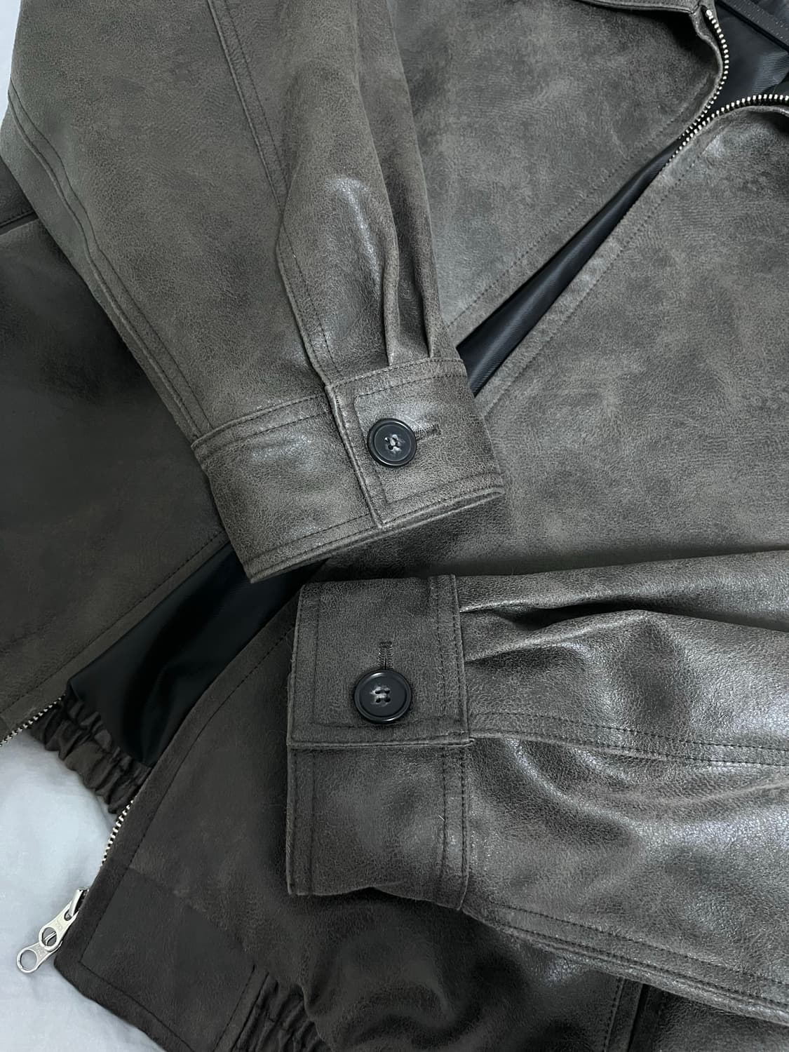 Le crack faux leather blouson jacket 차콜 상품이미지9