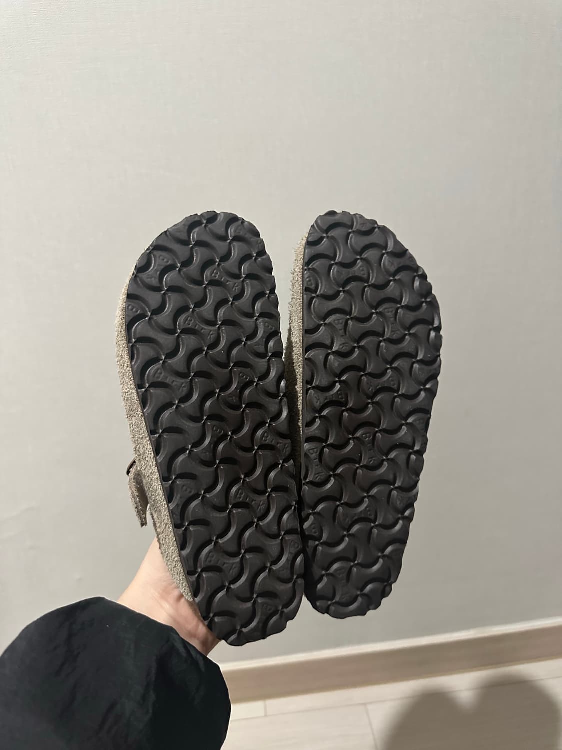 버켄스탁 보스턴 스웨이드 레더 토프 내로우 상품이미지4