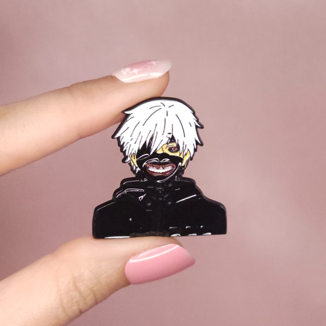 도쿄구울 카네키 켄 뱃지 상품이미지2