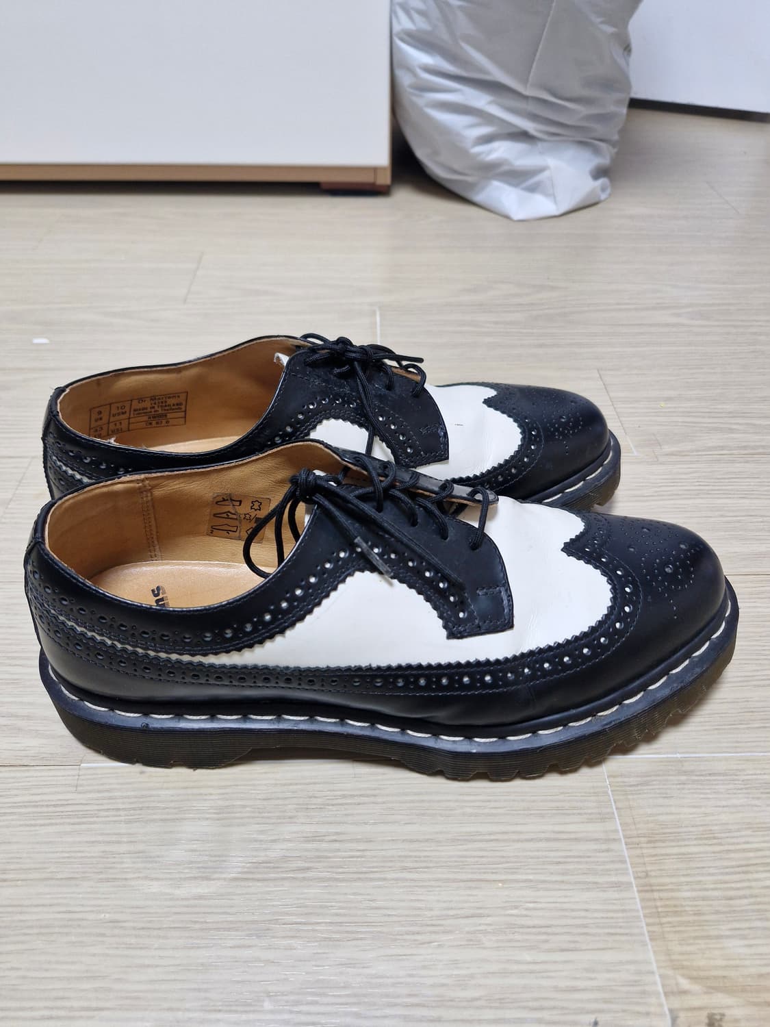 (280) 닥터마틴 3989 브로그 윙팁 미키 상품이미지3