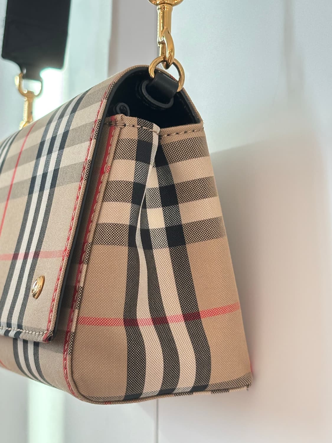 버버리 체크 크로스백 상품이미지4