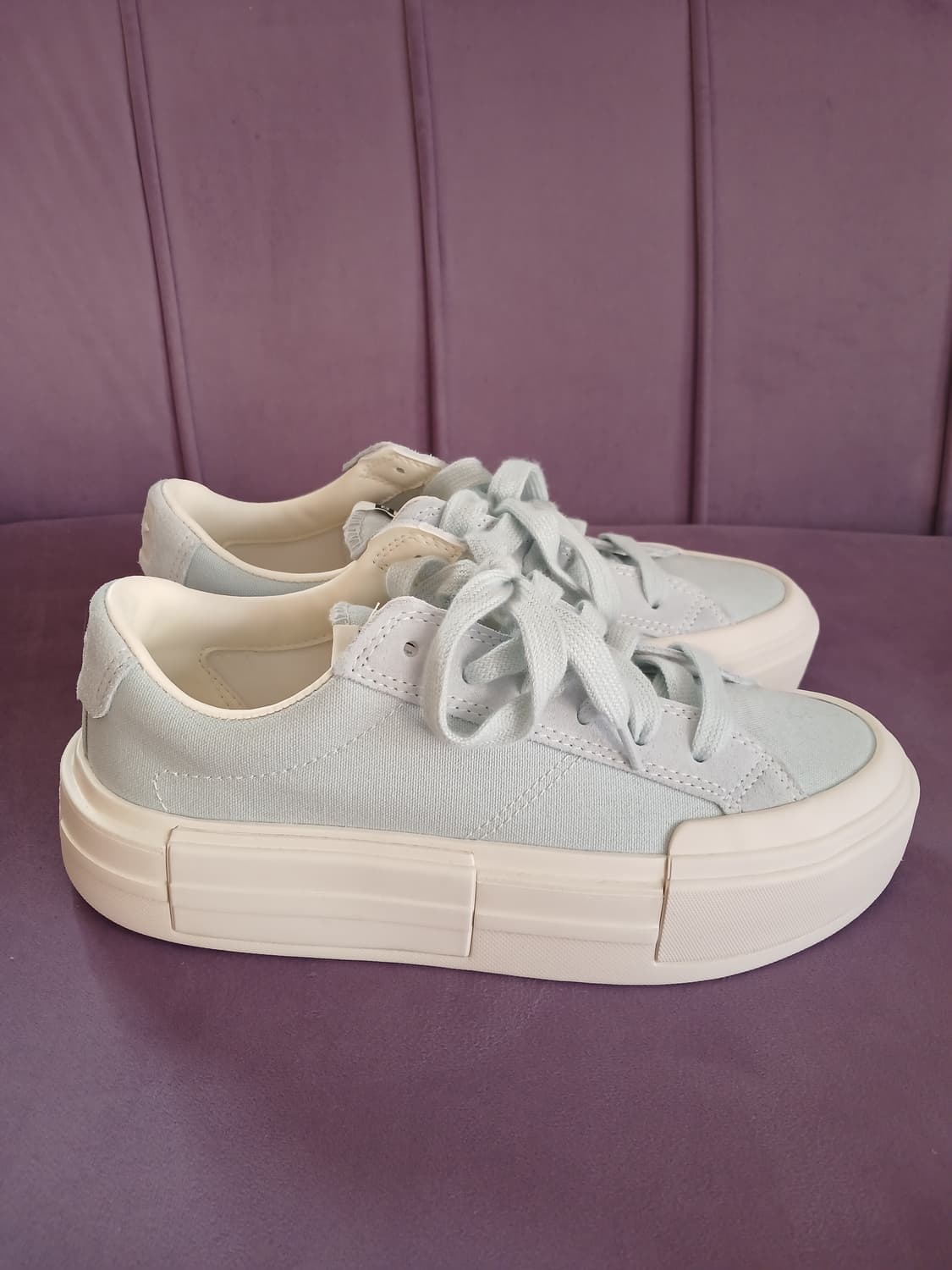 컨버스 정품 여성 원스타 스니커즈 250 사이즈 상품이미지3