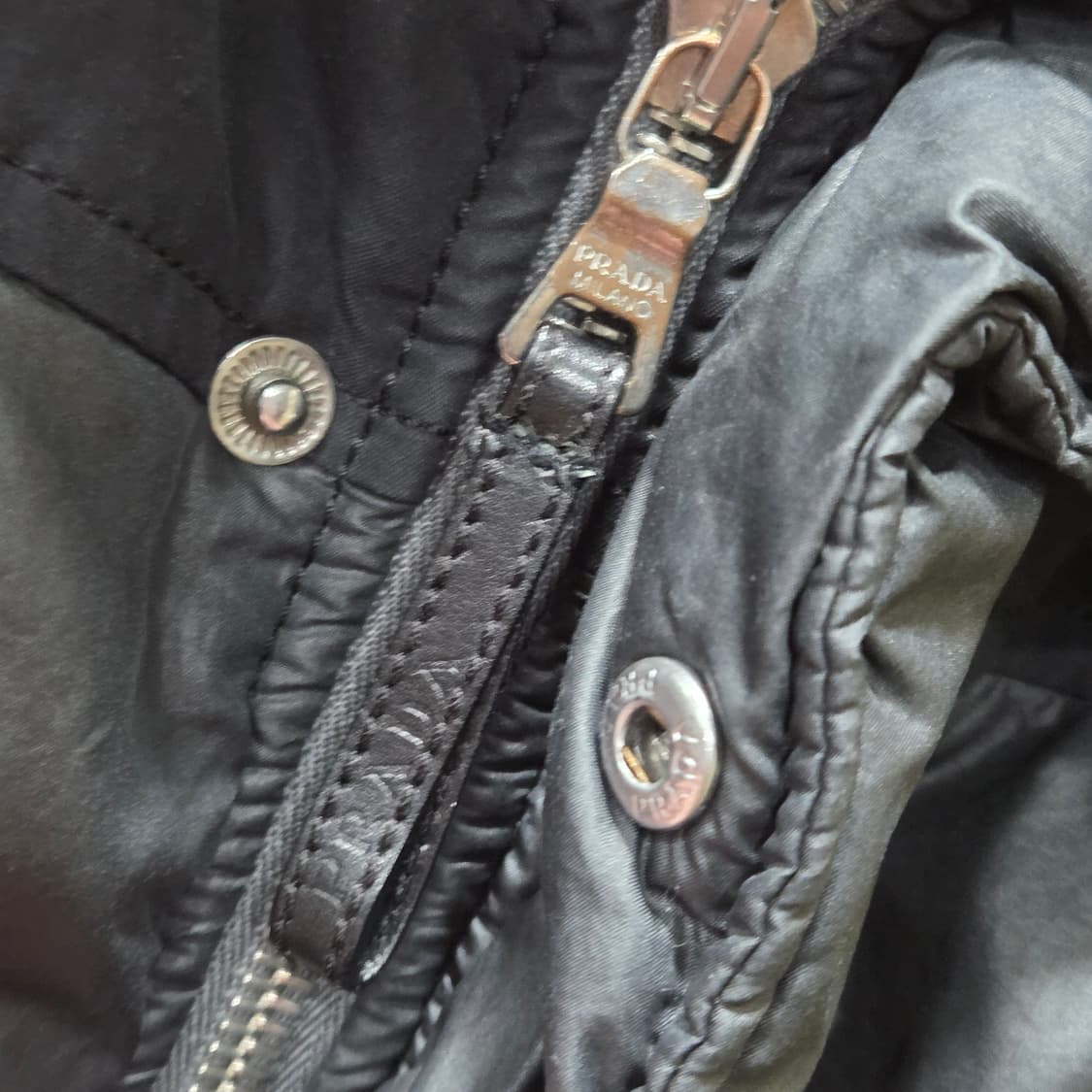 프라다 패딩 상품이미지3