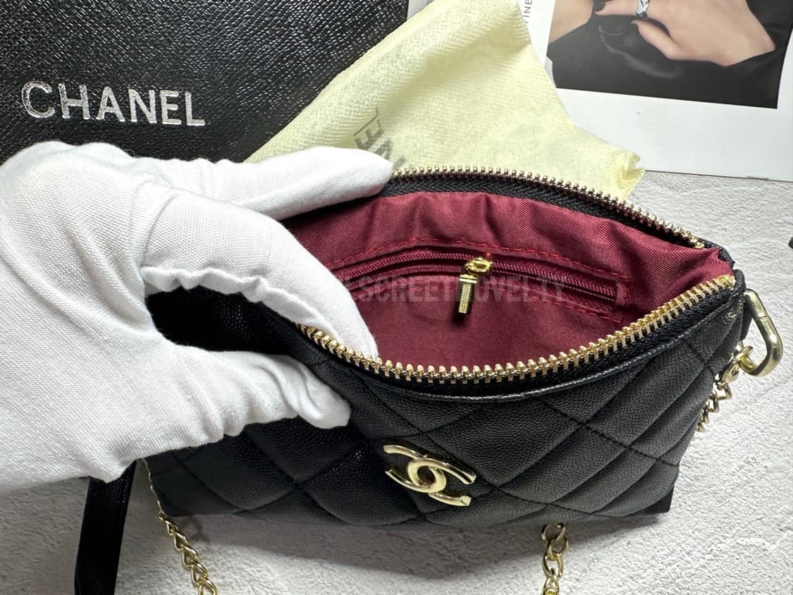 샤넬뷰티 캐비어 미니 체인 클러치 백 블랙 풀박스 상품이미지8