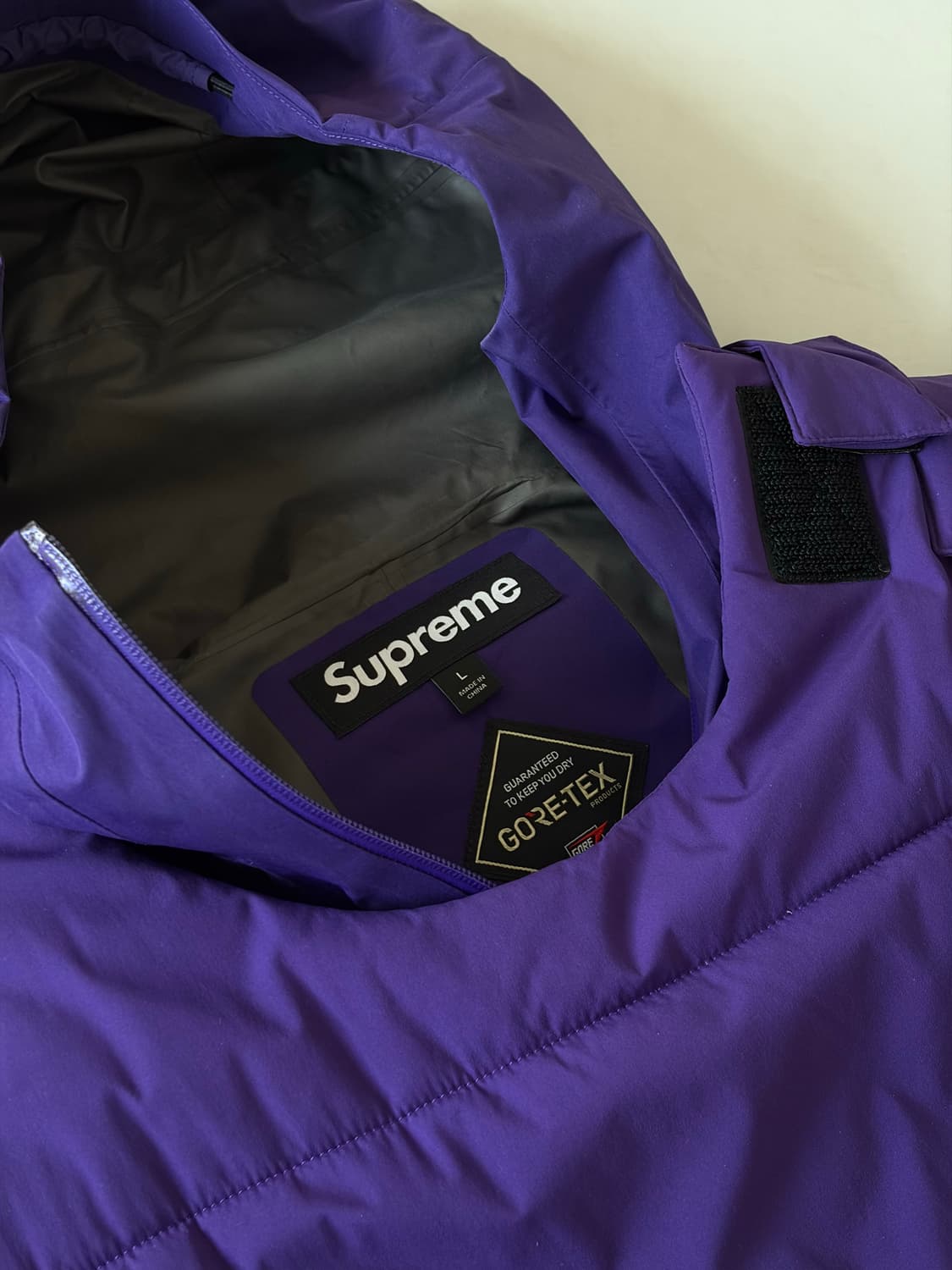 슈프림 투인원 고어텍스 쉘 + 윈드스토퍼 베스트 퍼플 L팔아요 상품이미지3