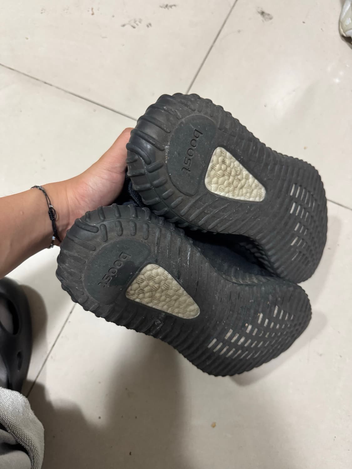 이지부스트 350 오닉스 275 상품이미지4