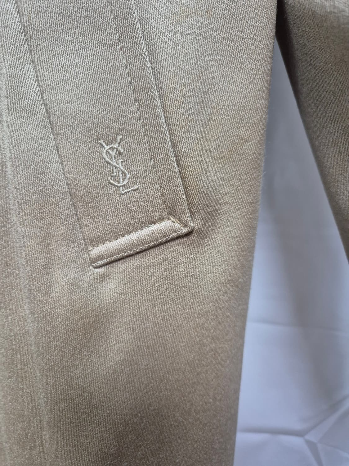  입생로랑 트렌치코트 상품이미지2